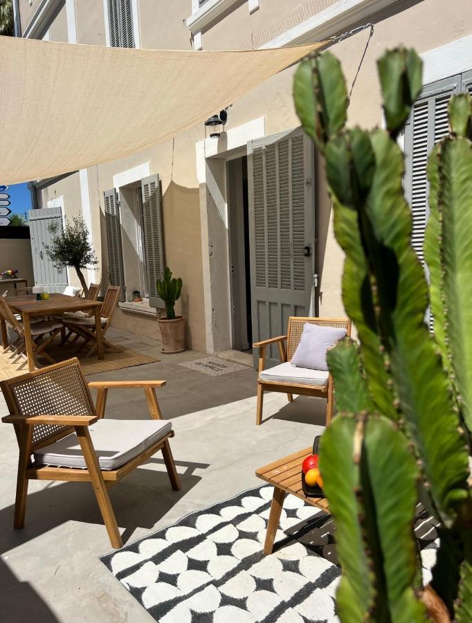 Casa Andrea Appartement Tout A Pied Avec Grand Jardin Sanary-sur-Mer Exterior foto