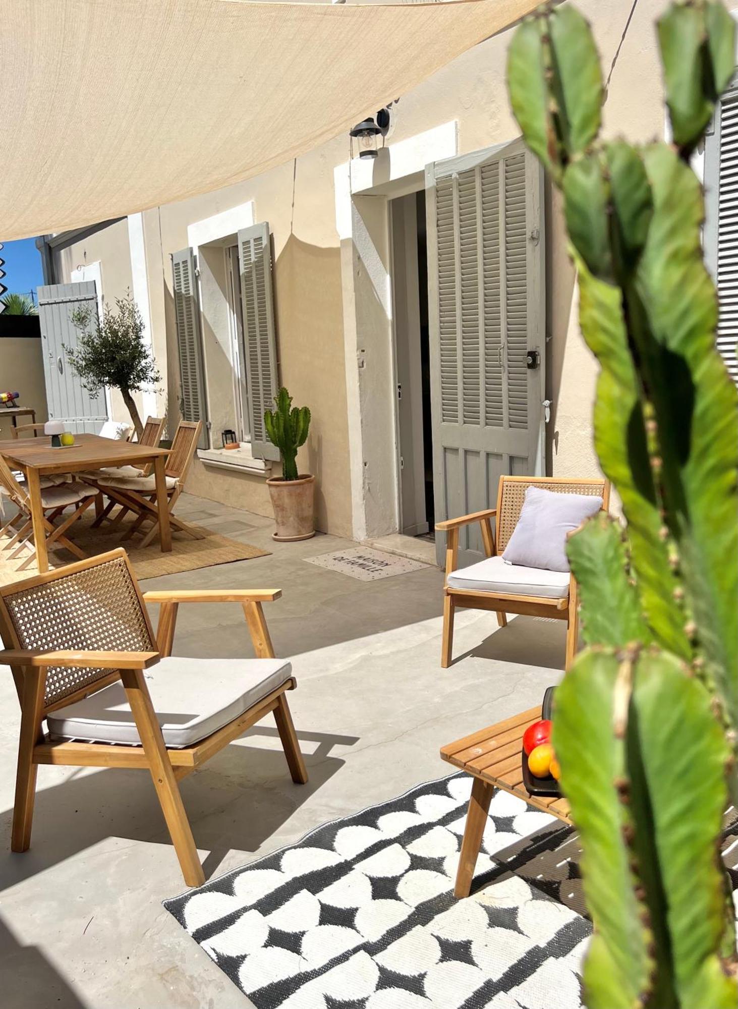 Casa Andrea Appartement Tout A Pied Avec Grand Jardin Sanary-sur-Mer Exterior foto
